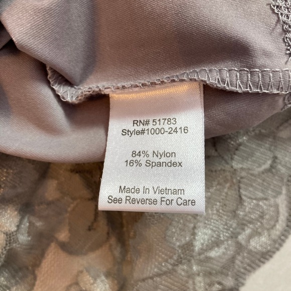 Studio Y Womens Floral Lace Trim Cami Gray Preppy Sweetheart Neckline (Size XL) - Picture 7 of 9